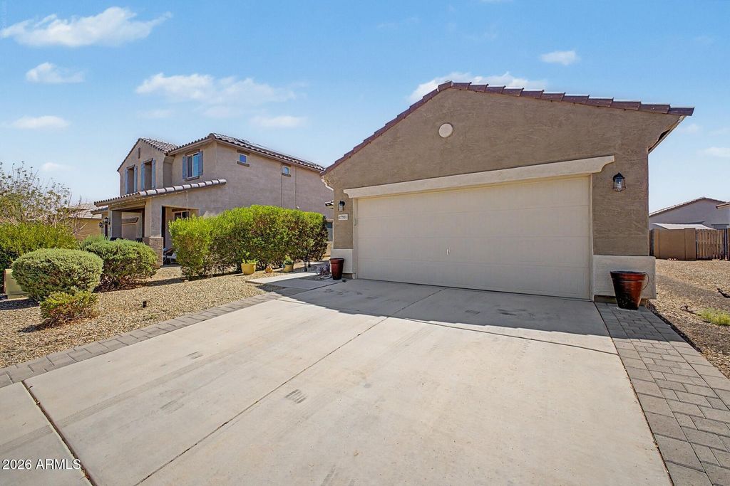 17581 W VILLA CHULA Lane, Surprise, AZ 85387 — photo 4