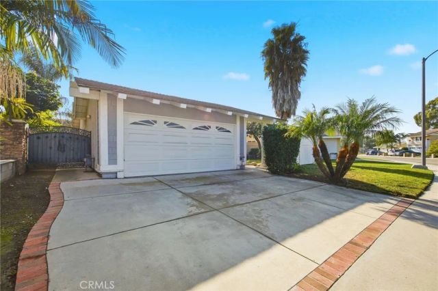 10928 El Domino, Fountain Valley, CA 92708