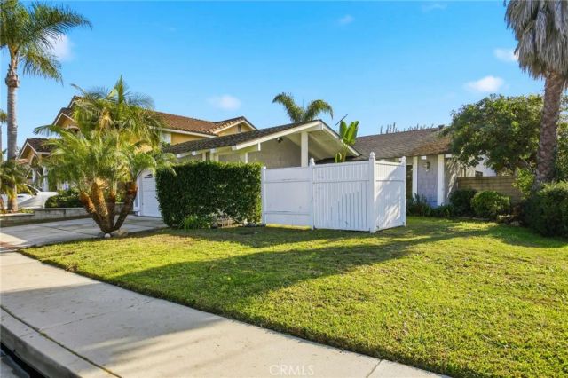 10928 El Domino, Fountain Valley, CA 92708