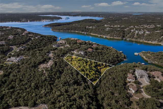 7306 Admirals Park DR, Jonestown, TX 78645