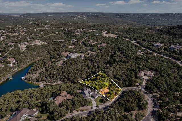 7306 Admirals Park DR, Jonestown, TX 78645
