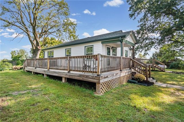 11713 HILLS Lane, Kearney, MO 64060