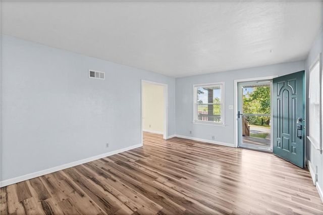 11713 HILLS Lane, Kearney, MO 64060