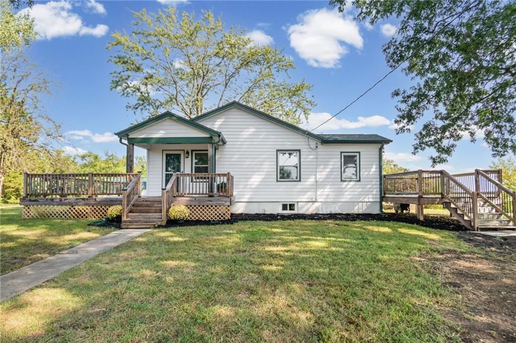 11713 HILLS Lane, Kearney, MO 64060
