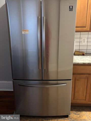 2250 N LAMBERT ST, Philadelphia, PA 19132