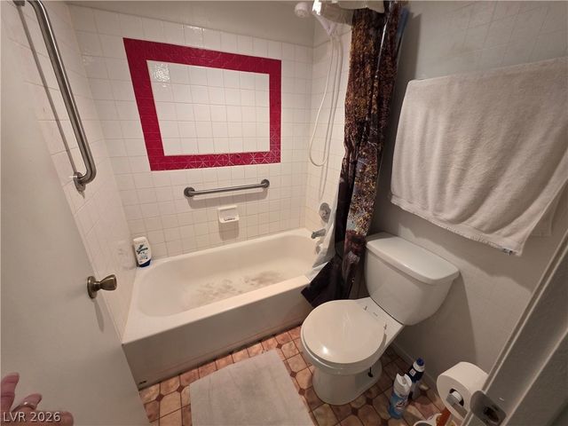 4211 Sanderling Circle 285, Las Vegas, NV 89103