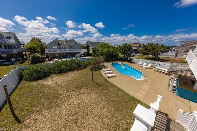 3361 Sandfiddler RD, Virginia Beach, VA 23456