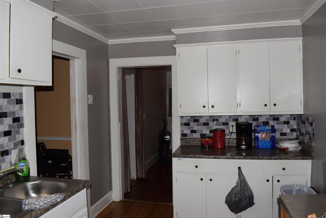 281 Old Converse Road, Spartanburg, SC 29307