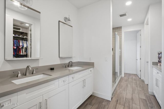 3200 N 39TH Street 28, Phoenix, AZ 85018