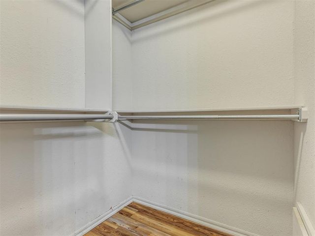 901 SE 37th Street, Moore, OK 73160