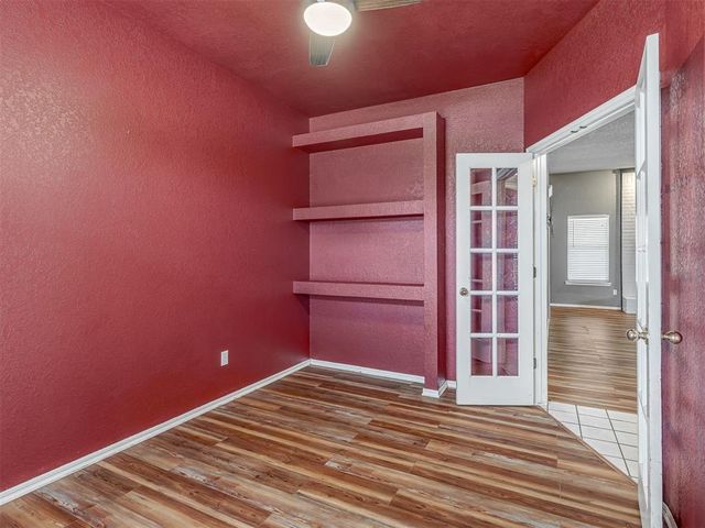 901 SE 37th Street, Moore, OK 73160