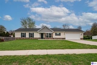 540 University Drive, Radcliff, KY 40160