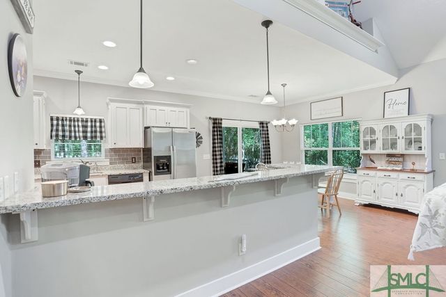 190 Blackjack Oak Drive E, Richmond Hill, GA 31324