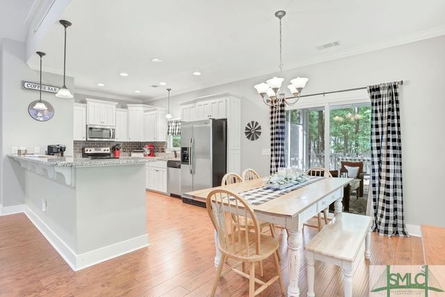 190 Blackjack Oak Drive E, Richmond Hill, GA 31324