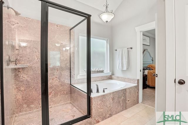 190 Blackjack Oak Drive E, Richmond Hill, GA 31324