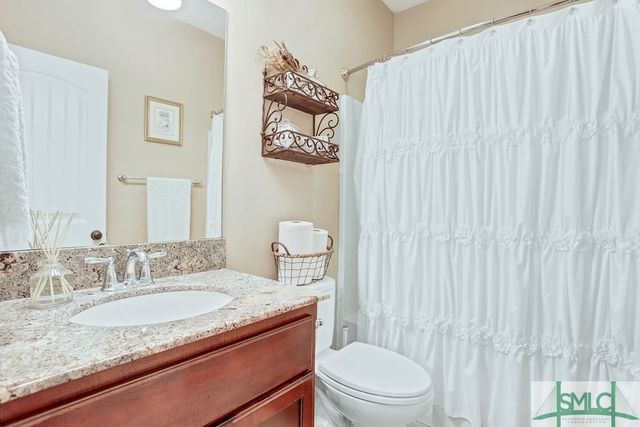 190 Blackjack Oak Drive E, Richmond Hill, GA 31324