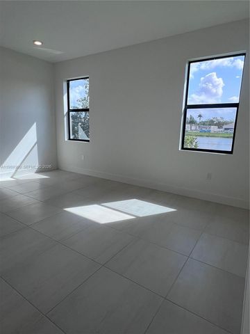 4784 SW 72nd Ter 0, Davie, FL 33314