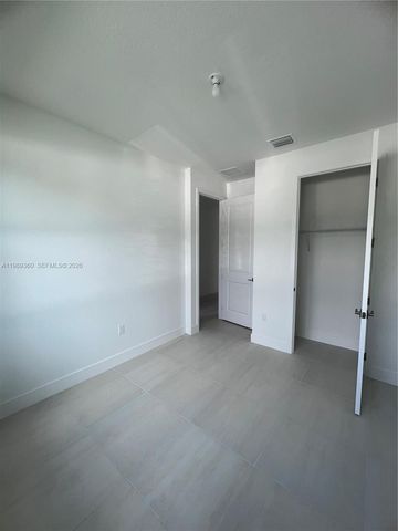 4784 SW 72nd Ter 0, Davie, FL 33314