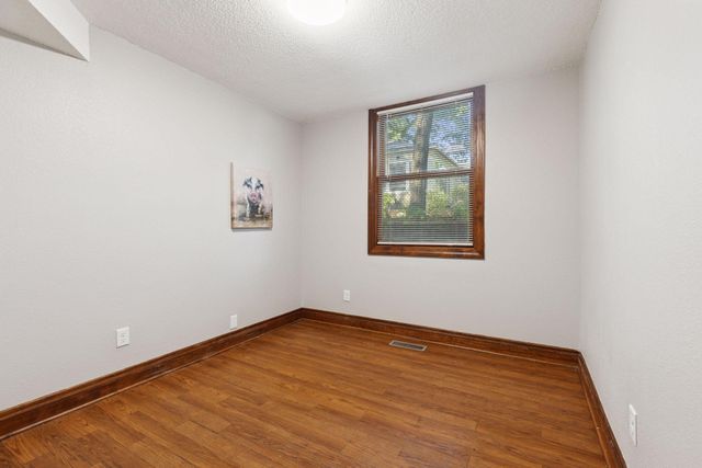 5101 56th Avenue N, Crystal, MN 55429