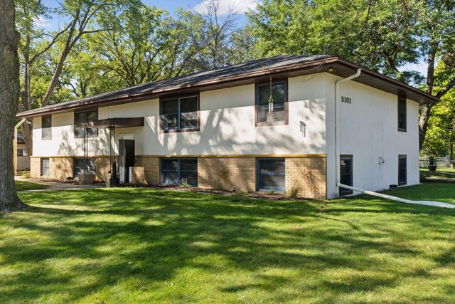 5101 56th Avenue N, Crystal, MN 55429