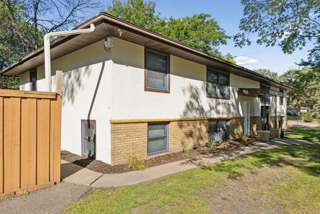 5101 56th Avenue N, Crystal, MN 55429