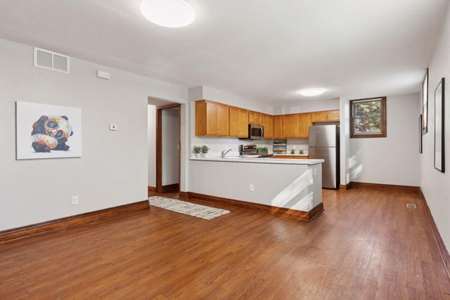 5101 56th Avenue N, Crystal, MN 55429