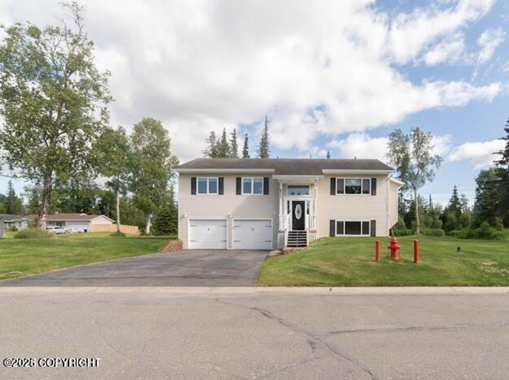 1207 Portside Drive, Kenai, AK 99611