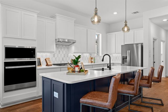 111 Republic Lane, Forney, TX 75126