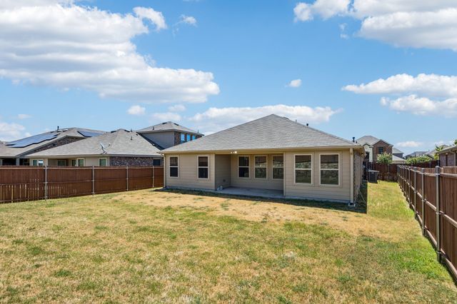 2938 Montrose Trail, Forney, TX 75126