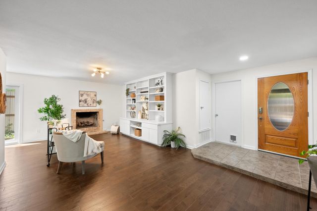 5109 Fort Mason DR, Austin, TX 78745
