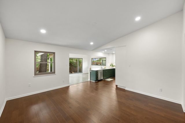 5109 Fort Mason DR, Austin, TX 78745