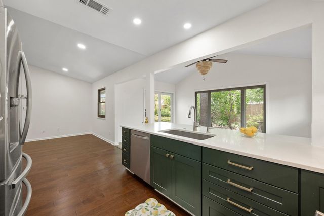 5109 Fort Mason DR, Austin, TX 78745