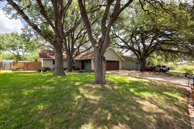 5109 Fort Mason DR, Austin, TX 78745