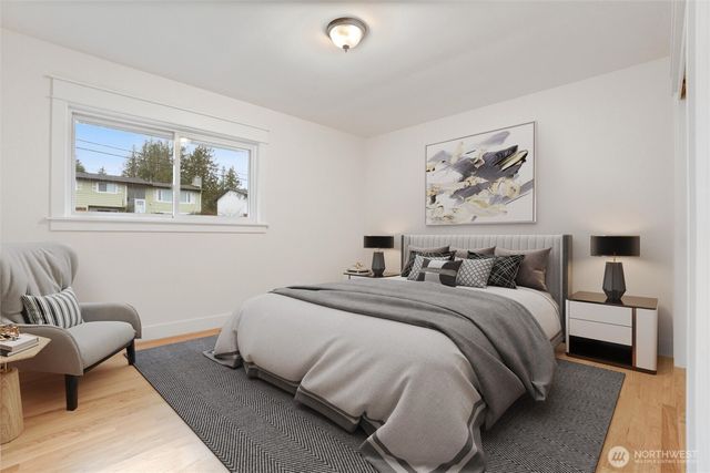 1530 Crestview Drive, Bremerton, WA 98312