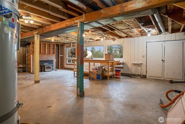 1530 Crestview Drive, Bremerton, WA 98312