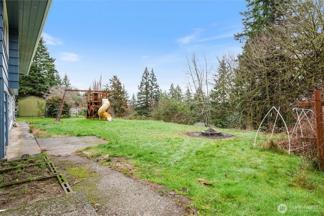 1530 Crestview Drive, Bremerton, WA 98312
