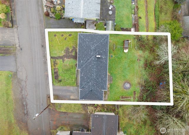 1530 Crestview Drive, Bremerton, WA 98312