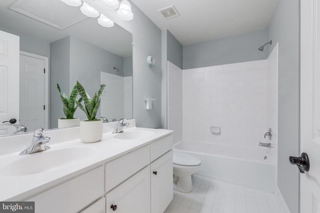 41289 GUINNESS WAY, Leesburg, VA 20175