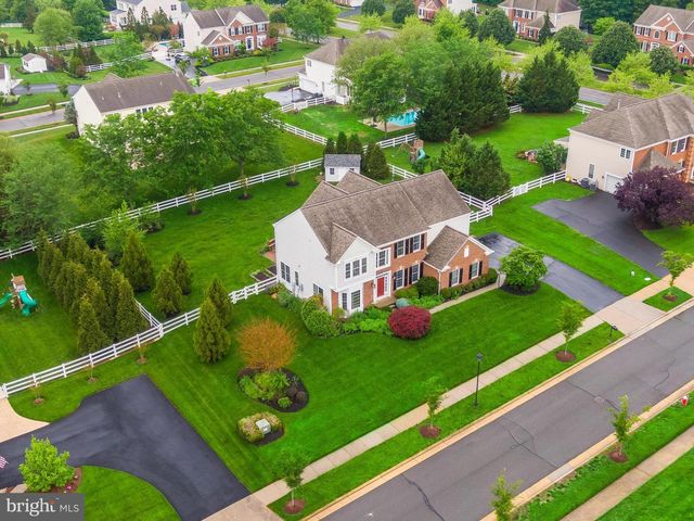 41289 GUINNESS WAY, Leesburg, VA 20175