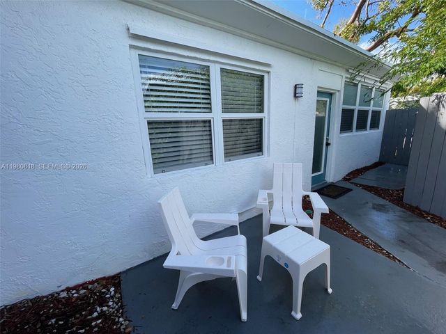 305 NE 15th Ave REAR, Fort Lauderdale, FL 33301
