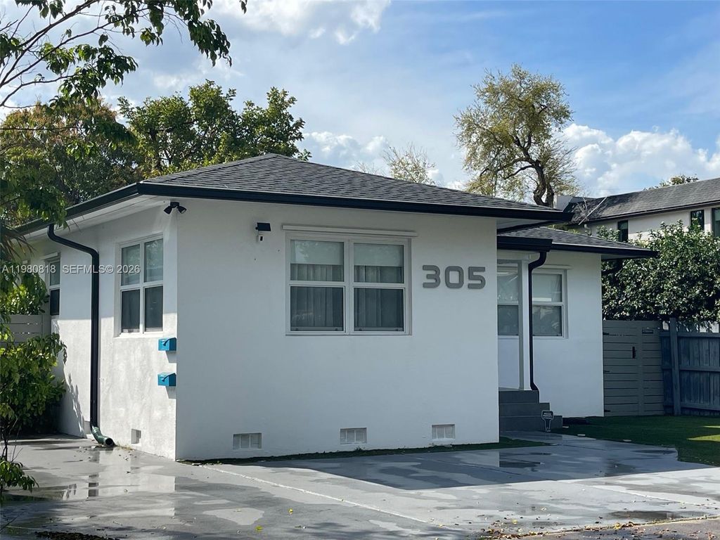 305 NE 15th Ave REAR, Fort Lauderdale, FL 33301