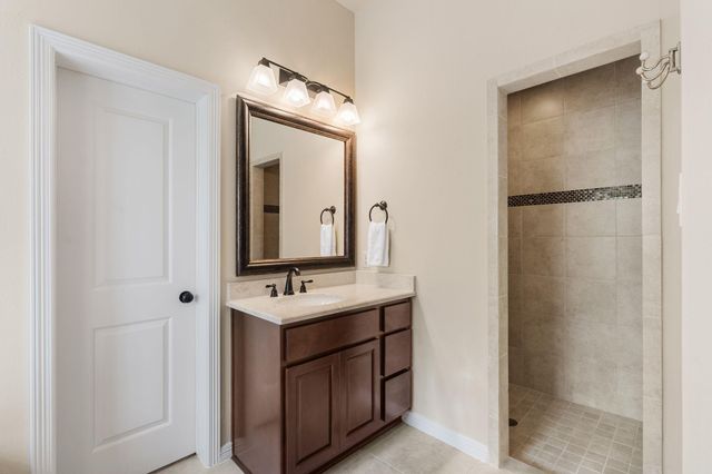 22 Willow Bay Drive, Missouri City, TX 77459