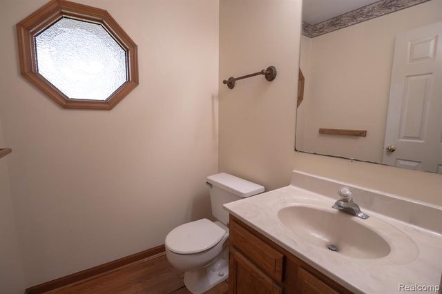 42091 Greenwood Drive, Canton, MI 48187