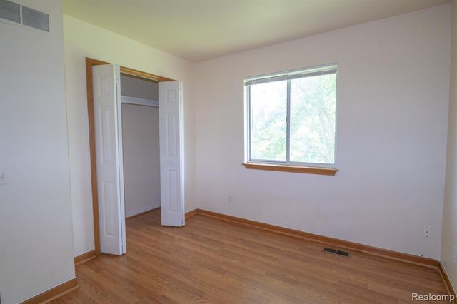 42091 Greenwood Drive, Canton, MI 48187