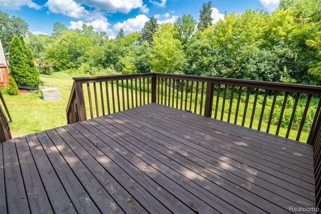 42091 Greenwood Drive, Canton, MI 48187