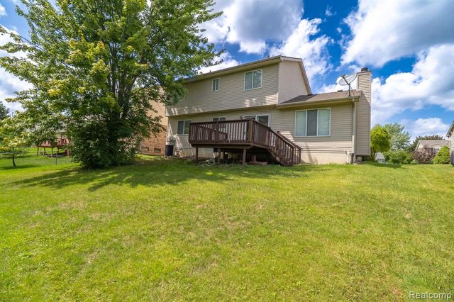 42091 Greenwood Drive, Canton, MI 48187