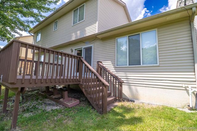 42091 Greenwood Drive, Canton, MI 48187