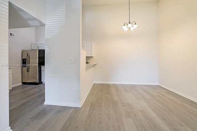 6327 Chasewood Dr E, Jupiter, FL 33458