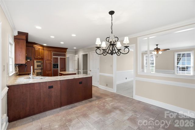 115 Chesney Glen Drive, Matthews, NC 28105