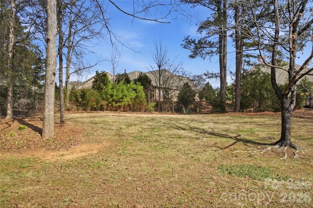 115 Chesney Glen Drive, Matthews, NC 28105